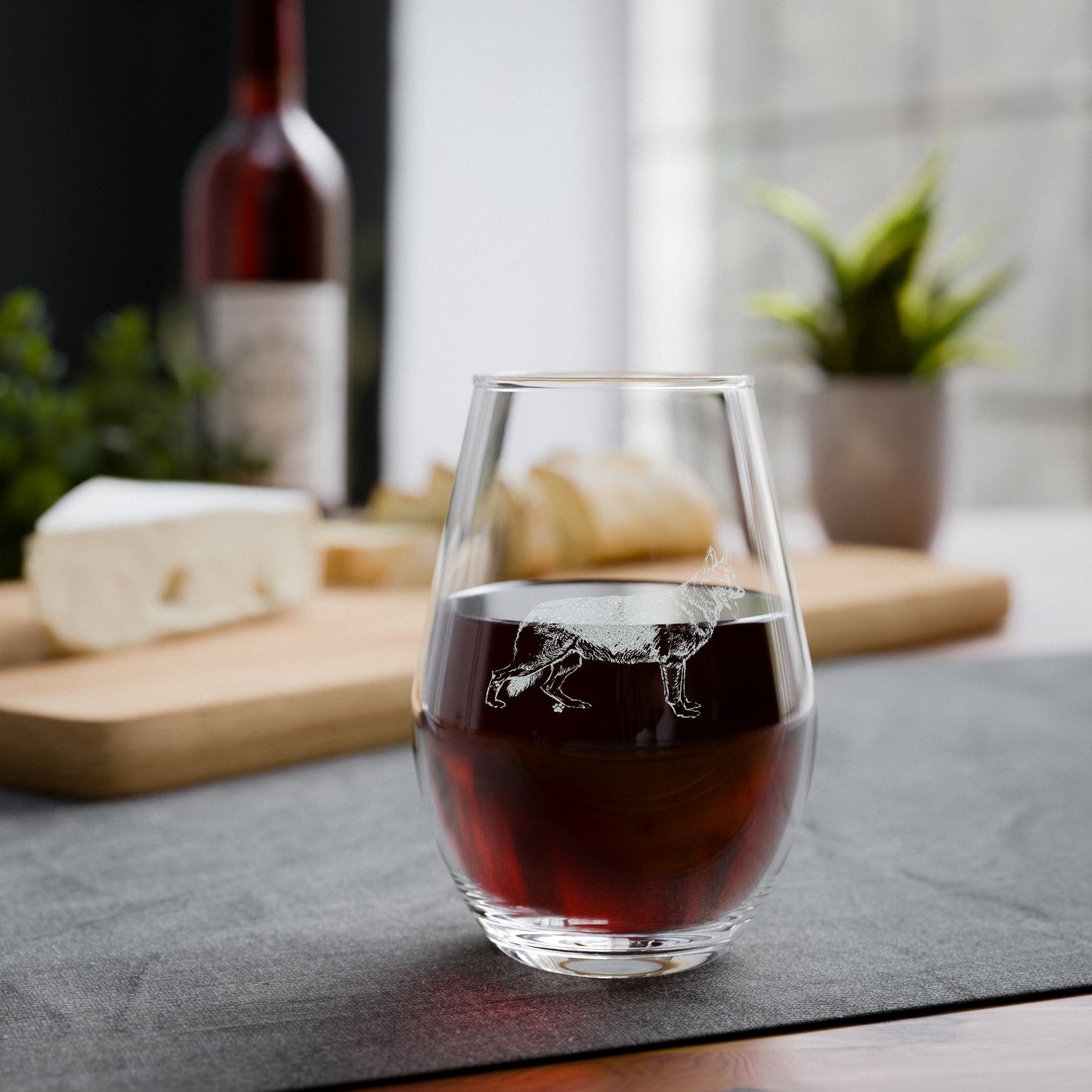 German Shepherd Sketch and Serve Engraved Stemless Wineglass