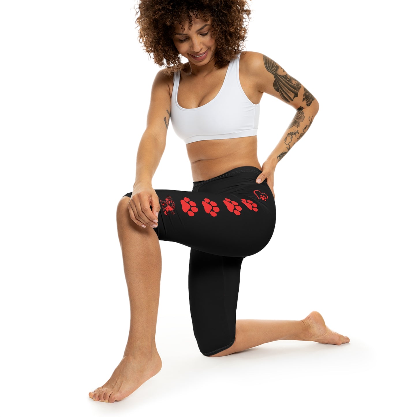 Beagle Hearts and Paw Prints Black Capri Leggings