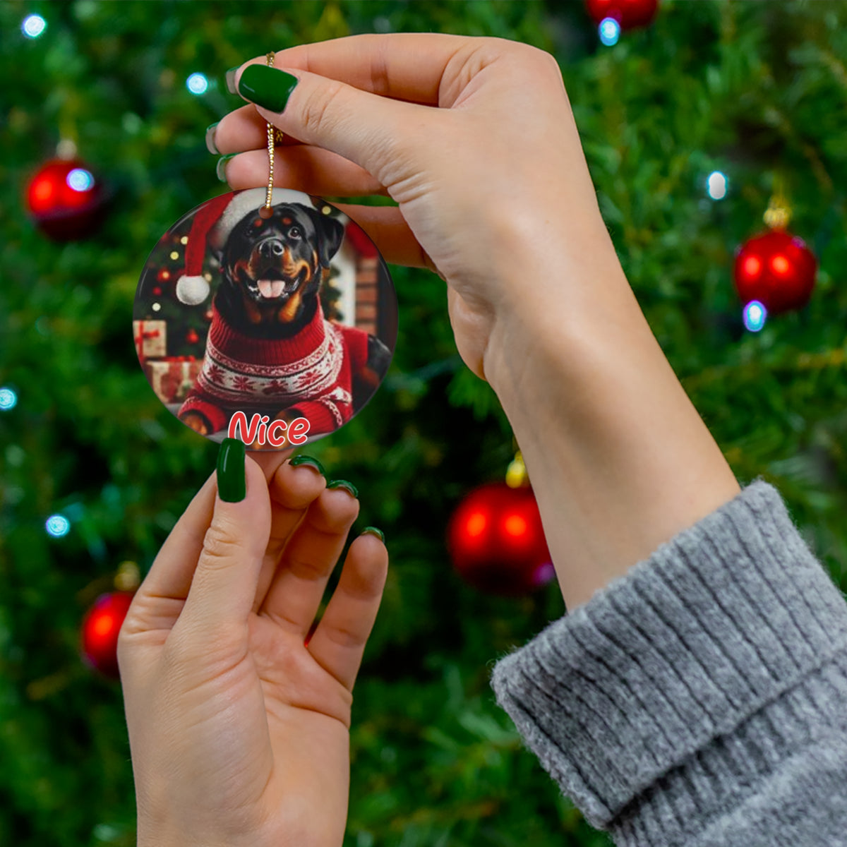 Rottweiler naughty or nice Christmas Ceramic Ornament, 1-Pack